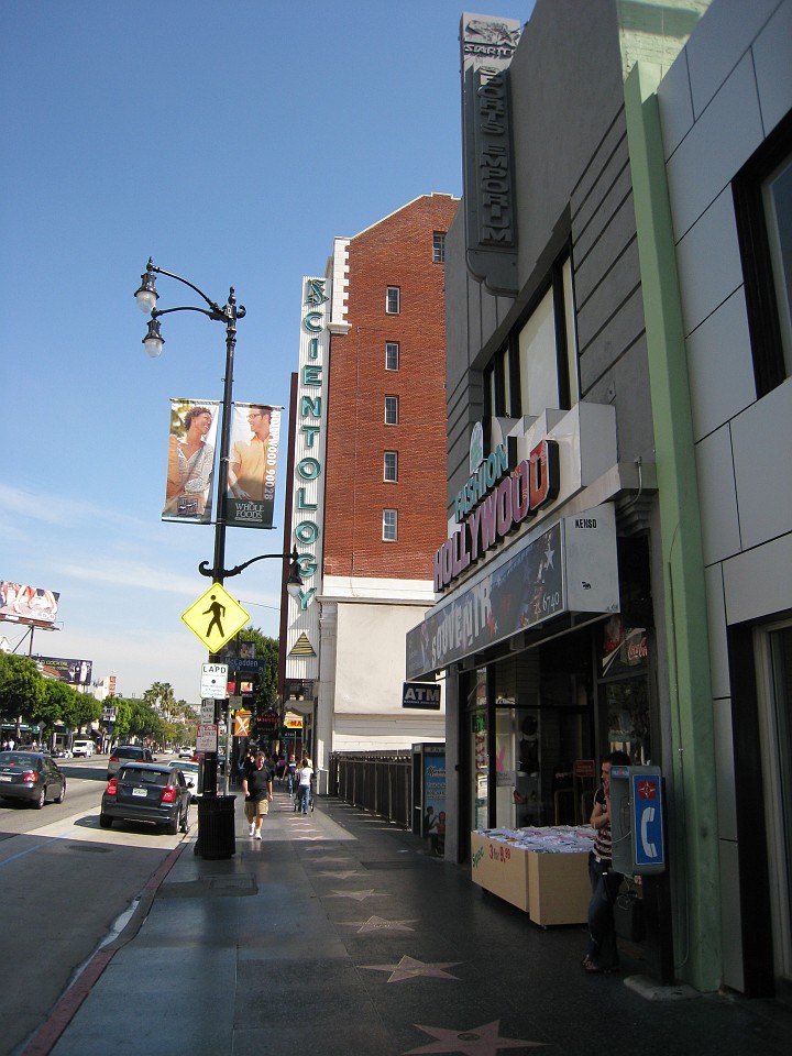 1266 California 2008-03 LA Scene.jpg - A visit to the Los Angeles California area in March of 2008. Activities ranged from Monets at the Getty, street hawkers at Venice Beach, movie look-alikes at Grauman's Chinese Theatre, to the Mission at San Juan Capistrano.